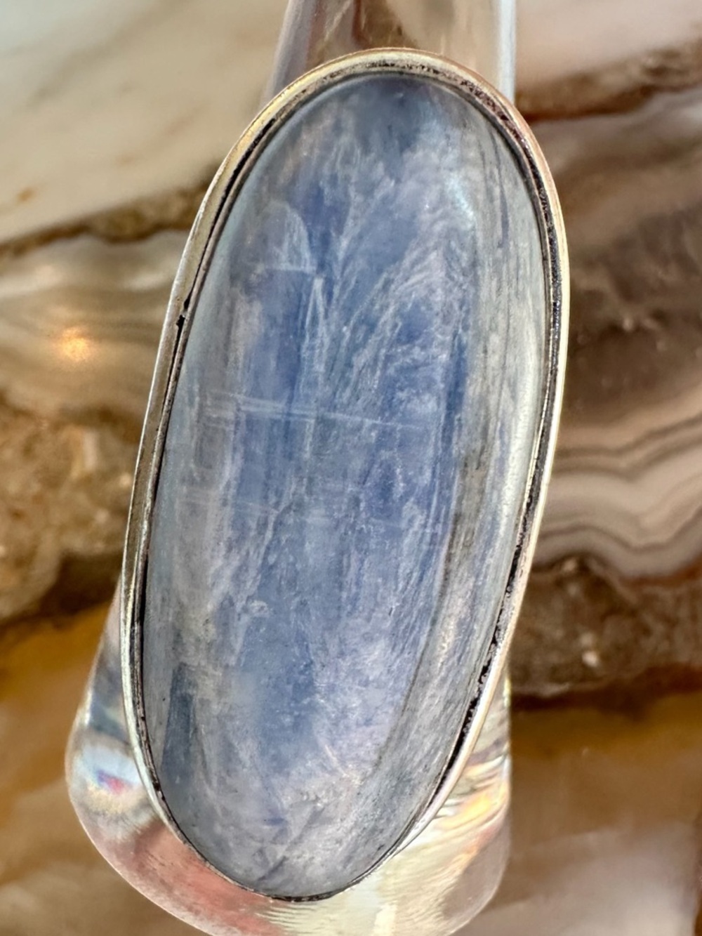 2531 Stunning Silver and Blue Kyanite Colored Stone Women's Ring